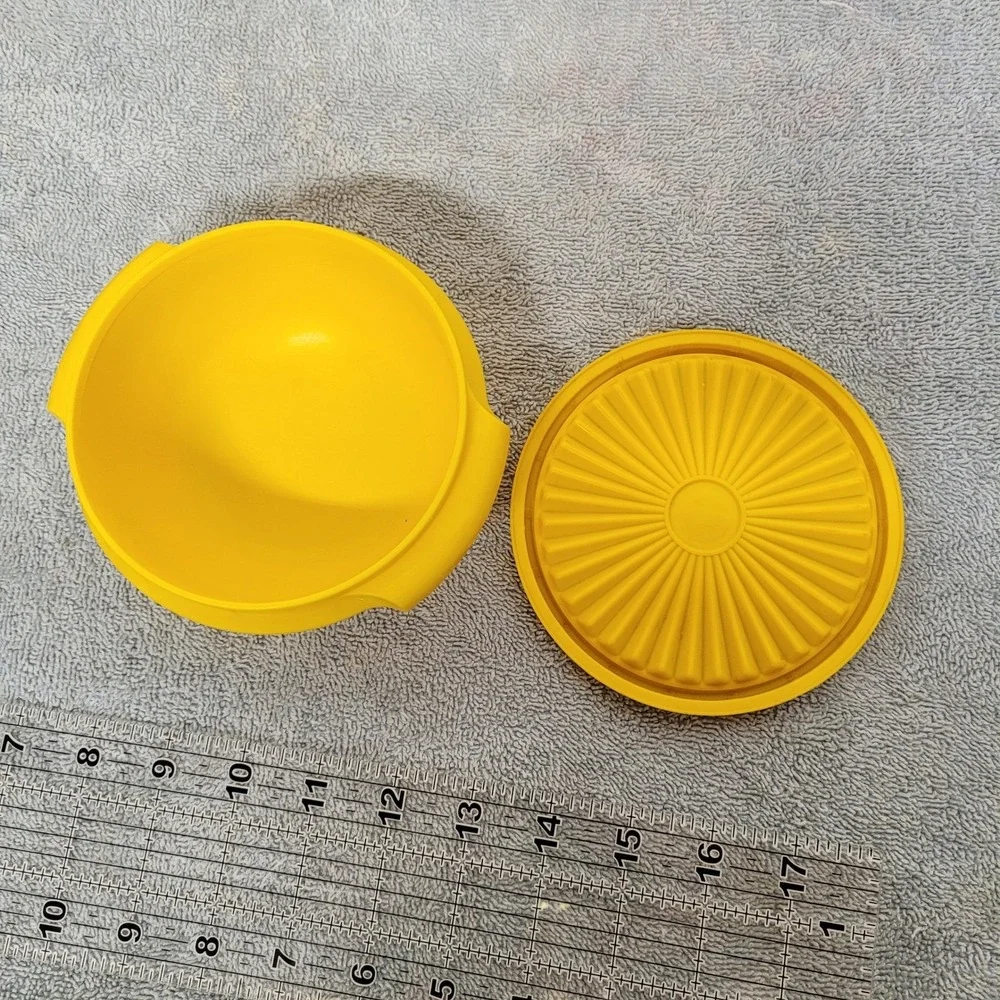 Vintage Tupperware Yellow Servalier Bowl with Sunburst Lid 1323-14 Retro Storage